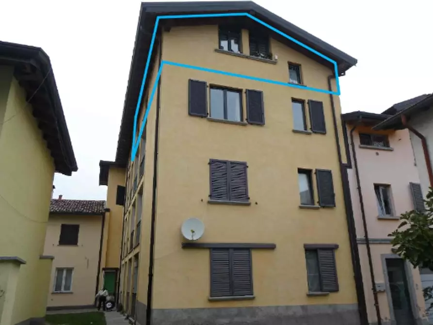 Immagine 5 di Appartamento in vendita  in Via San Vigilio a Calco