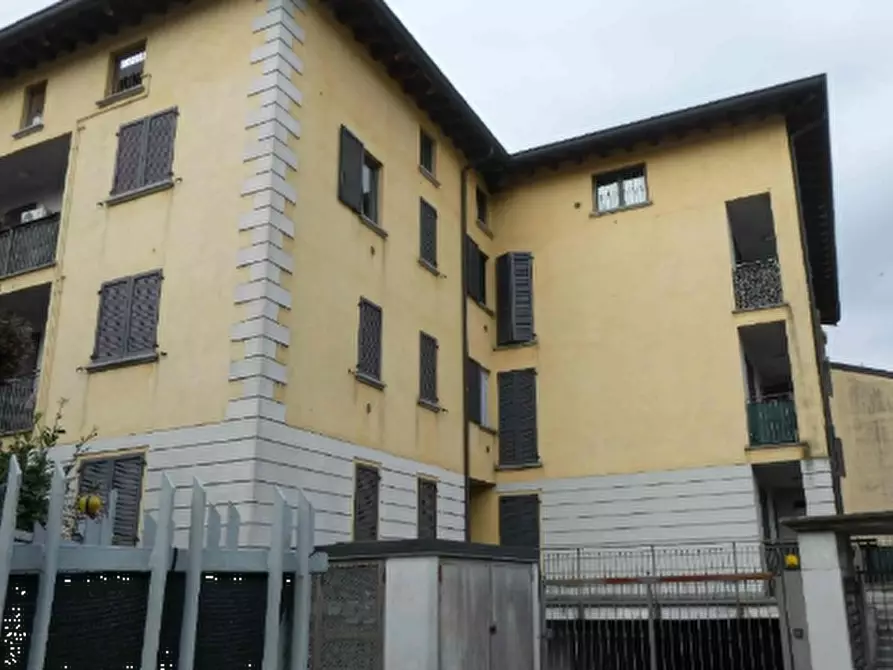 Immagine 8 di Appartamento in vendita  in Via San Vigilio a Calco