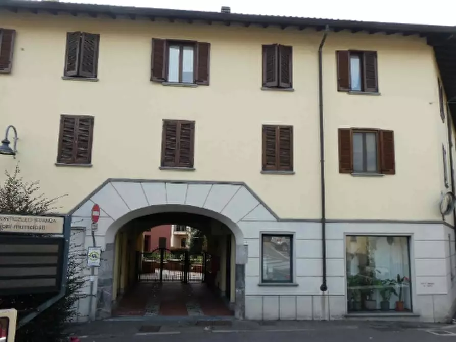 Immagine 1 di Appartamento in vendita  in Piazza de Capitani a Monticello Brianza