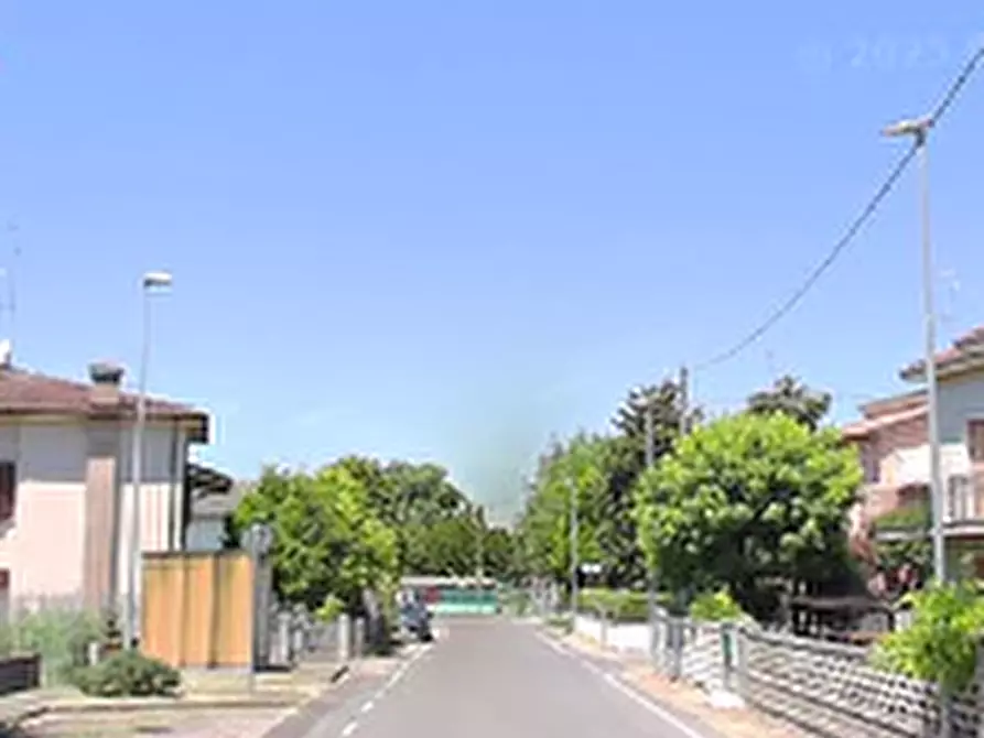 Immagine 3 di Terreno edificabile in vendita  in Via 1' Maggio a Rolo