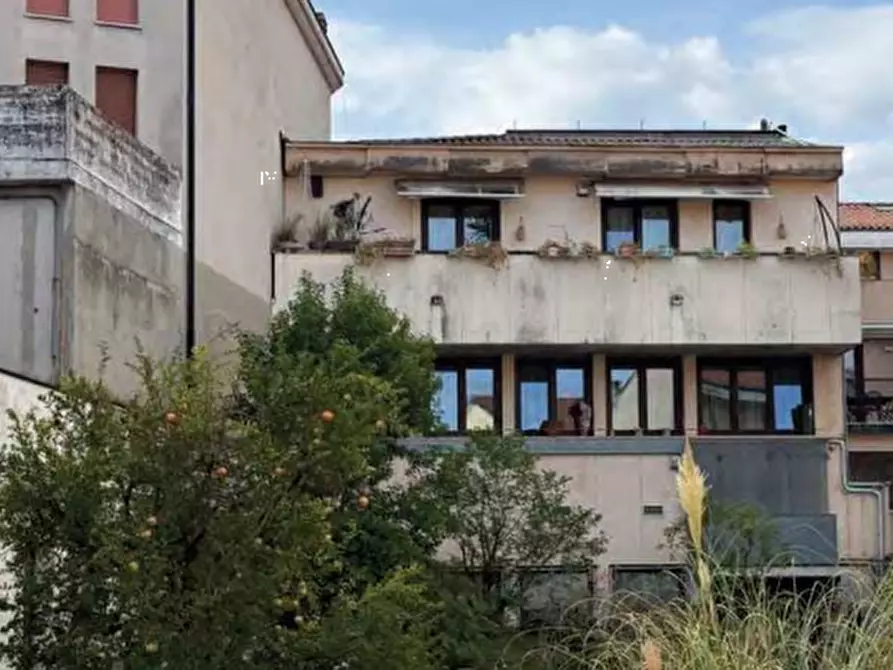 Immagine 2 di Appartamento in vendita  in Via Dal Molin  a Arzignano