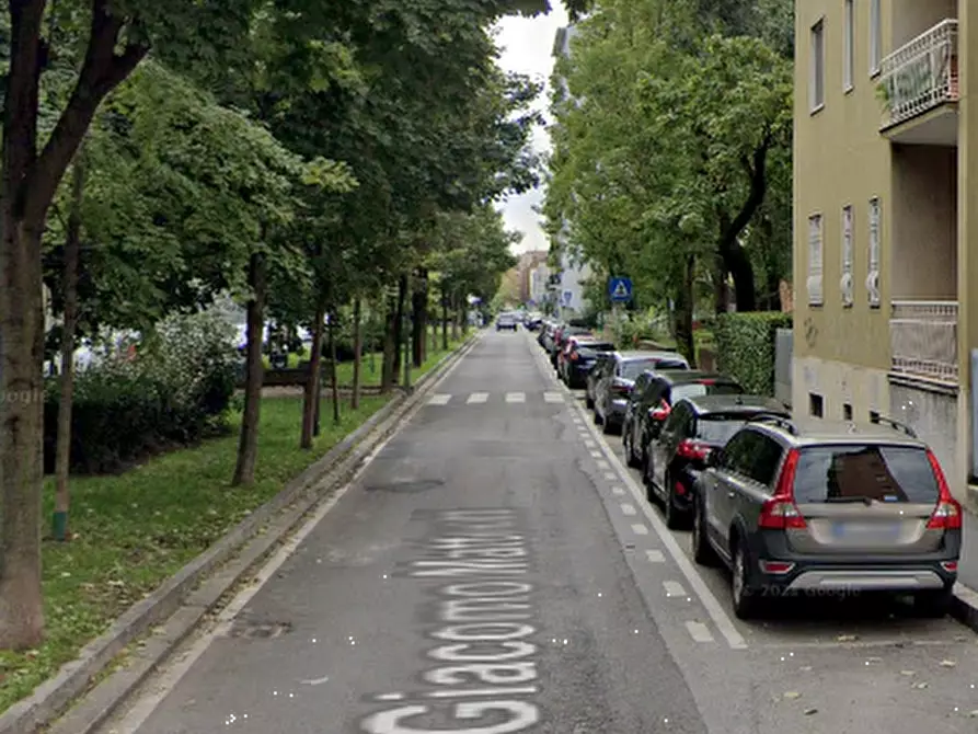 Immagine 13 di Appartamento in vendita  in Via Leopardi  a Sesto San Giovanni