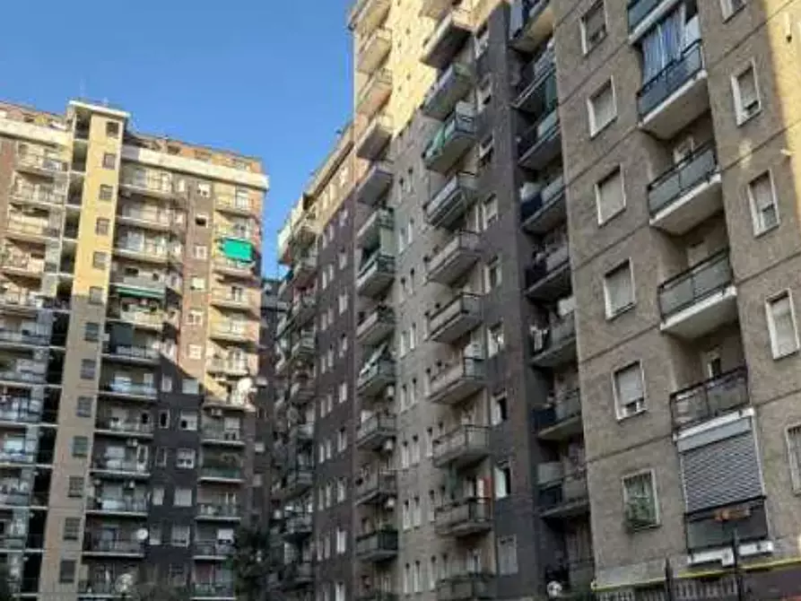 Immagine 1 di Appartamento in vendita  in Via Romagna a Cinisello Balsamo