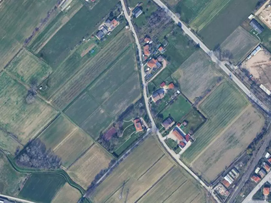 Immagine 6 di Terreno agricolo in vendita  in Via Rienza a Padova