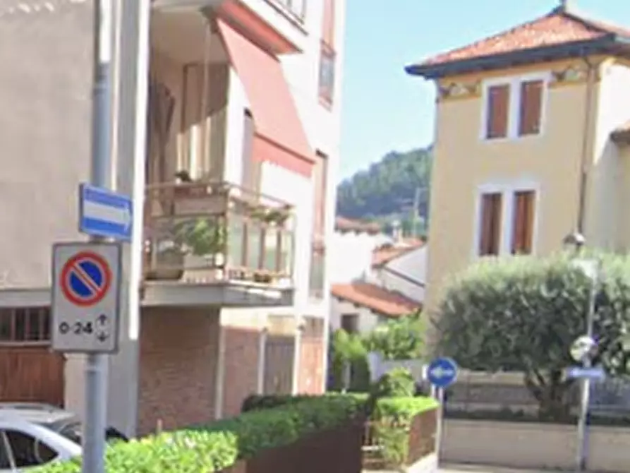 Immagine 10 di Appartamento in vendita  in Via Dal Molin a Arzignano