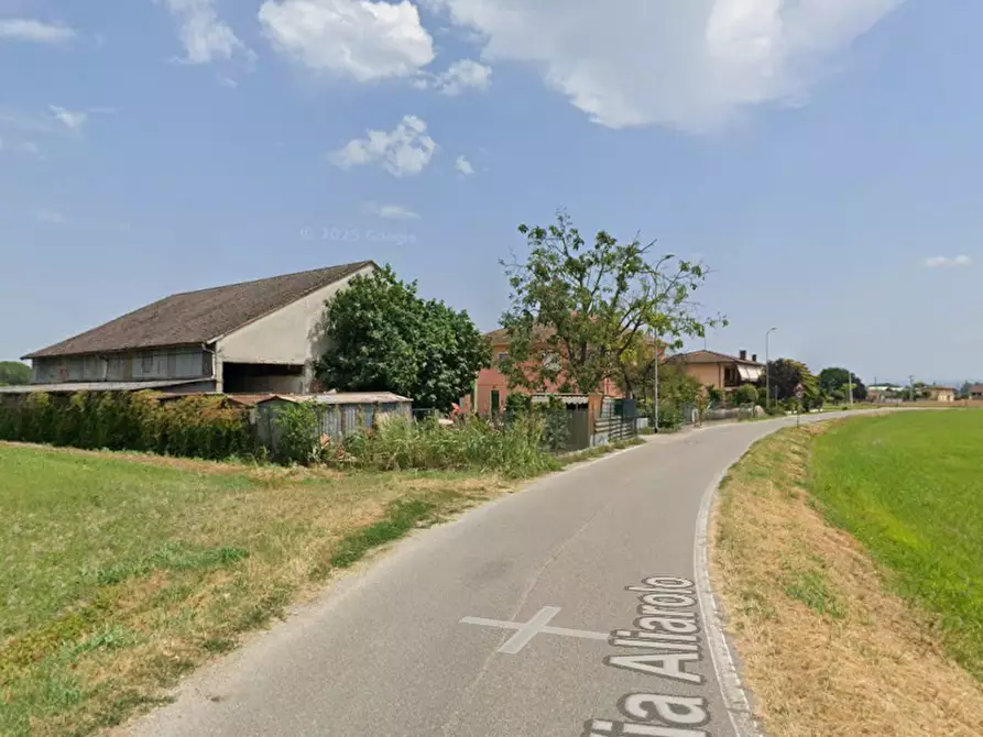 Immagine 3 di Terreno agricolo in vendita  in Cava Manara a Cava Manara