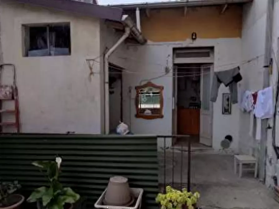 Immagine 3 di Casa indipendente in vendita  in Via Montebello a Cassolnovo