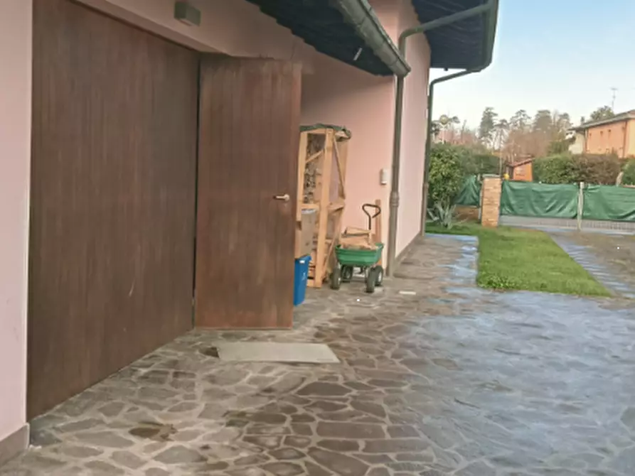 Immagine 21 di Villa in vendita  in Via Ampere, fraz. Massa Finalese a Finale Emilia