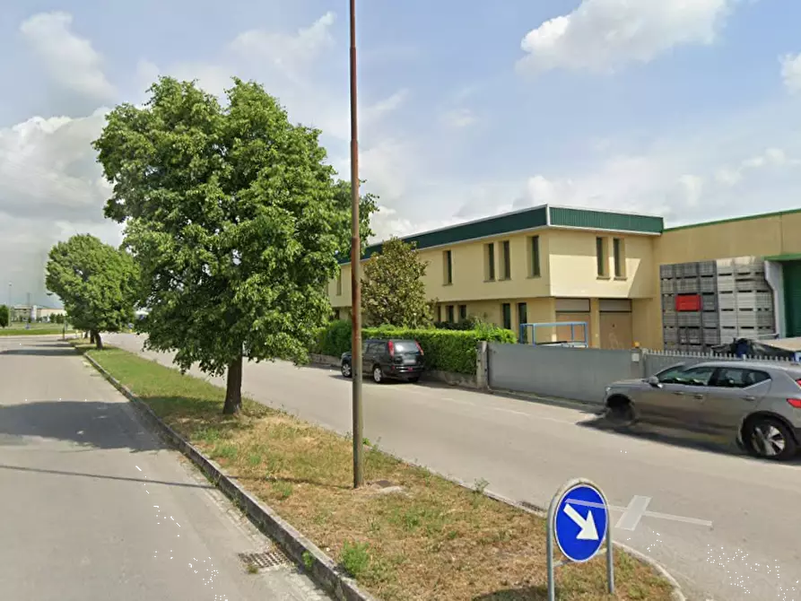 Immagine 7 di Capannone industriale in vendita  in Via Padova a Oderzo