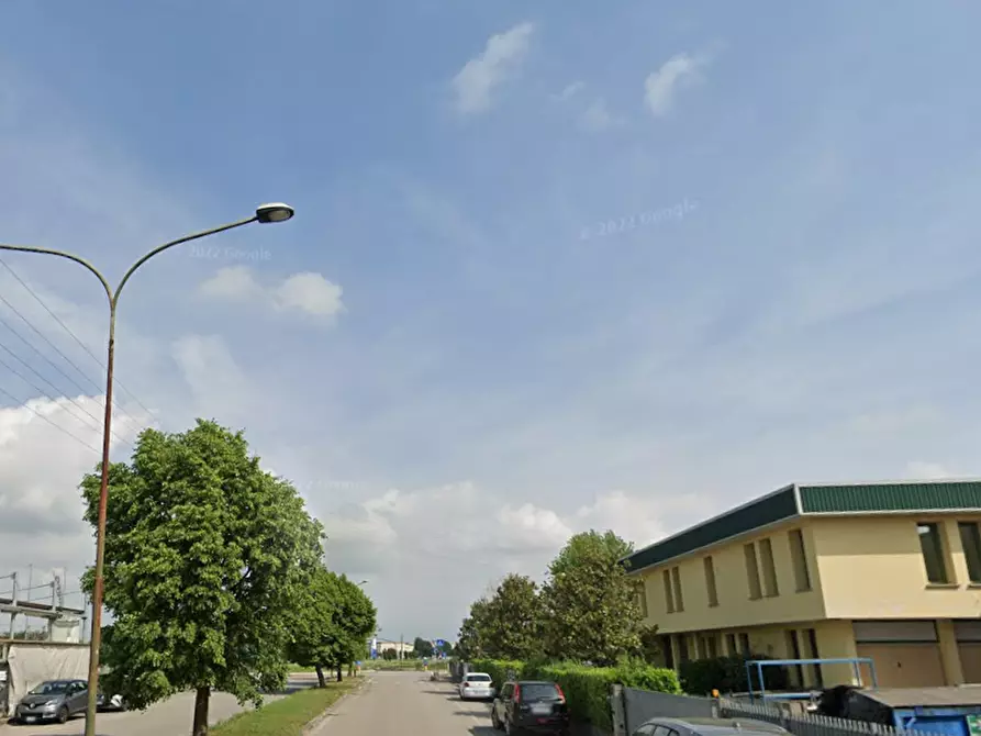 Immagine 8 di Capannone industriale in vendita  in Via Padova a Oderzo