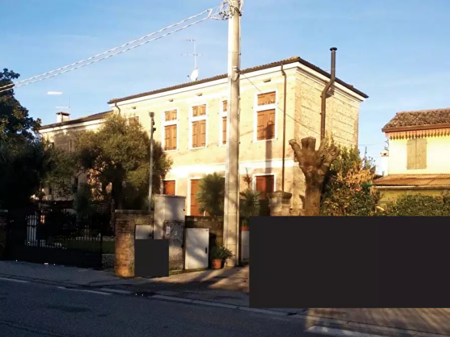 Immagine 1 di Porzione di casa in vendita  in Via San Michele a Altivole