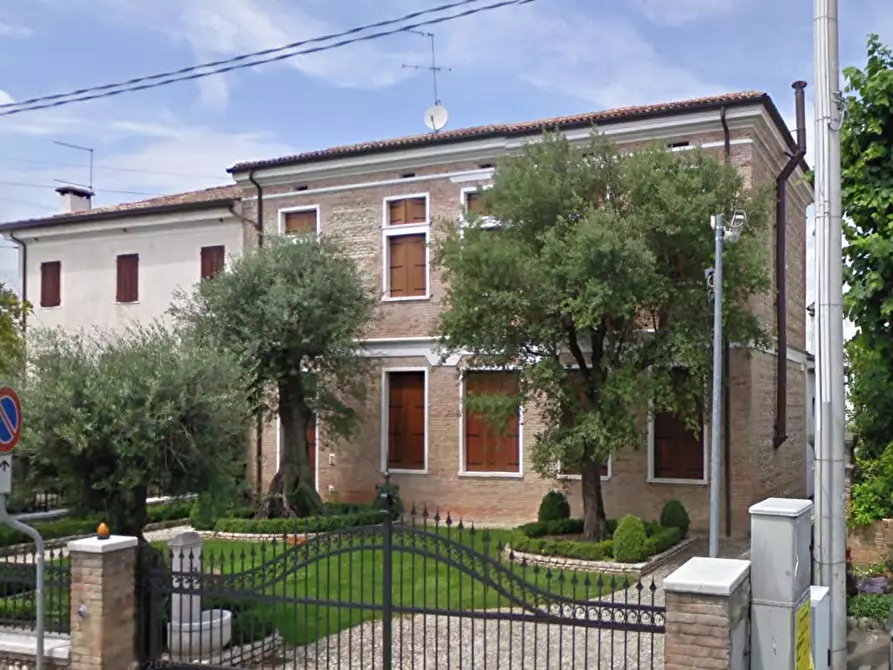 Immagine 8 di Porzione di casa in vendita  in Via San Michele a Altivole