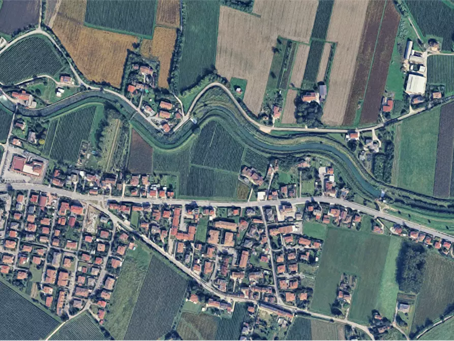 Immagine 1 di Villa in vendita  in Via Isonzo a Cordignano