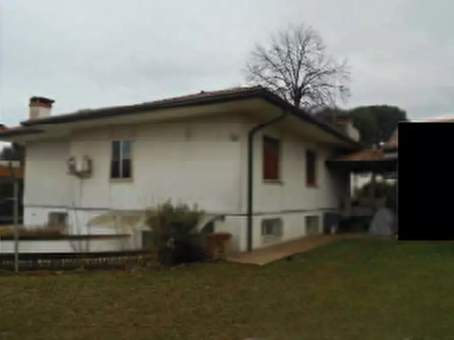 Immagine 4 di Porzione di casa in vendita  in Via Fogazzaro  a Vedelago