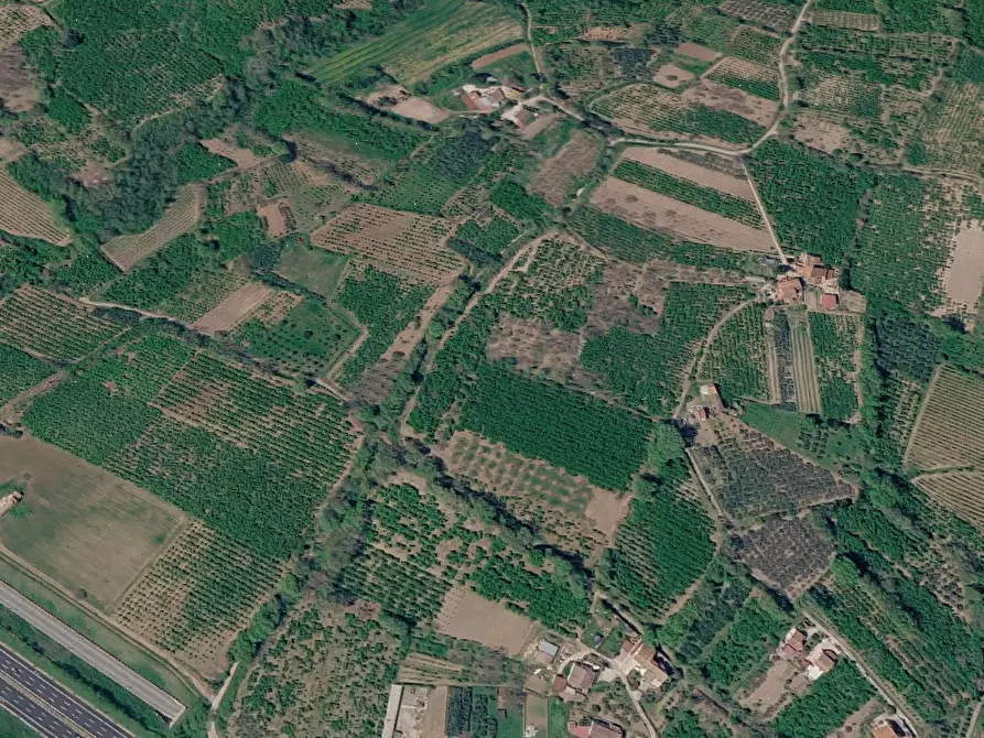 Immagine 16 di Appartamento in vendita  in Via S. Lazzaro a Caianello
