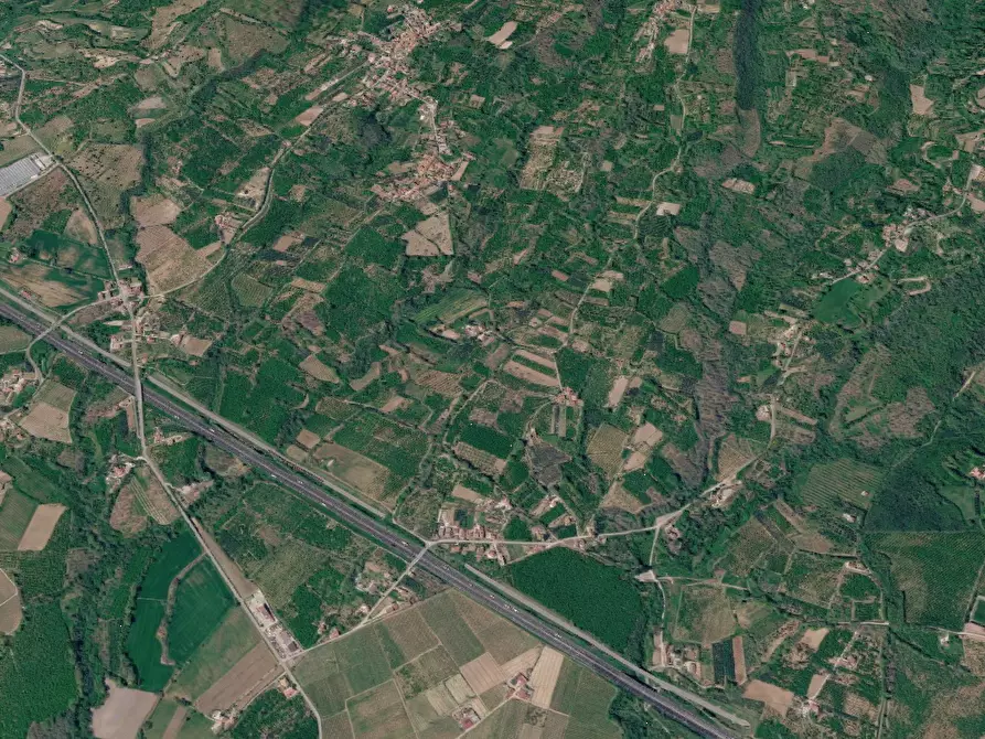 Immagine 19 di Appartamento in vendita  in Via S. Lazzaro a Caianello