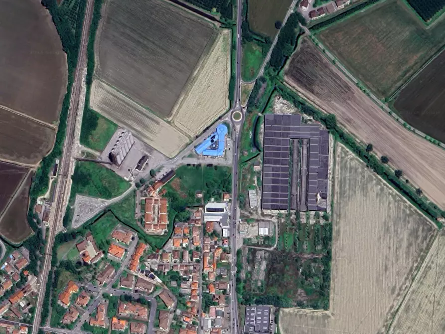 Immagine 4 di Garage in vendita  in Via della Stazione  a San Martino Siccomario