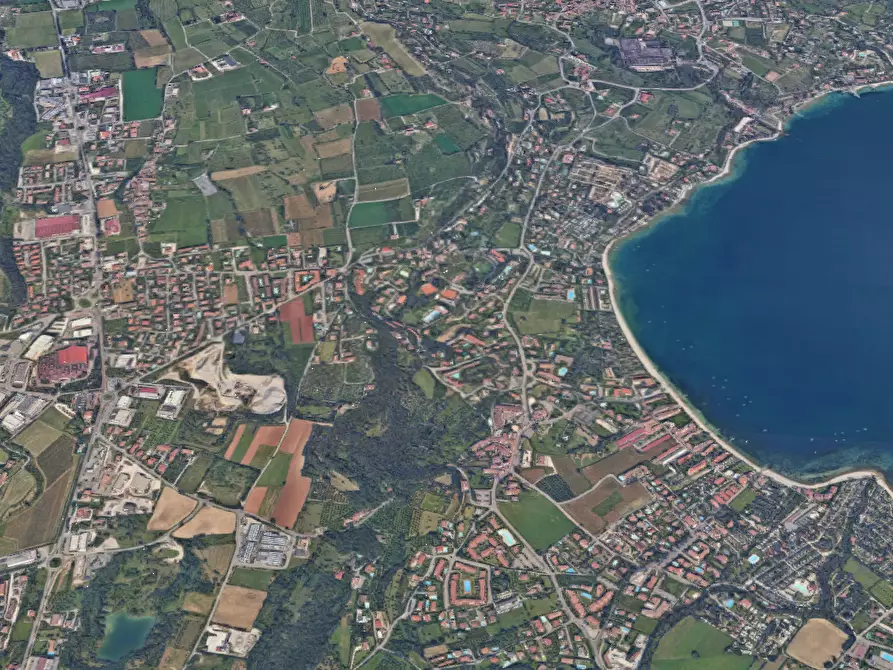 Immagine 9 di Hotel in vendita  in Via Catullo a Manerba Del Garda