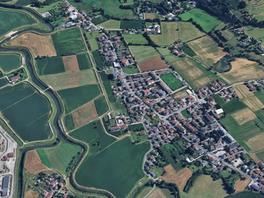 Immagine 13 di Appartamento in vendita  in Strada del Pasubio a Vicenza
