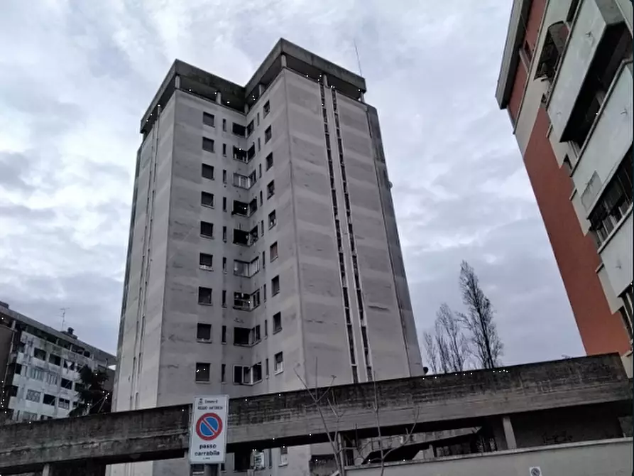 Immagine 1 di Appartamento in vendita  in Via Turri a Reggio Nell'emilia