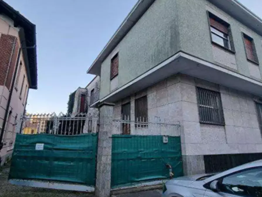 Immagine 3 di Appartamento in vendita  in Corso Sempione a Gallarate