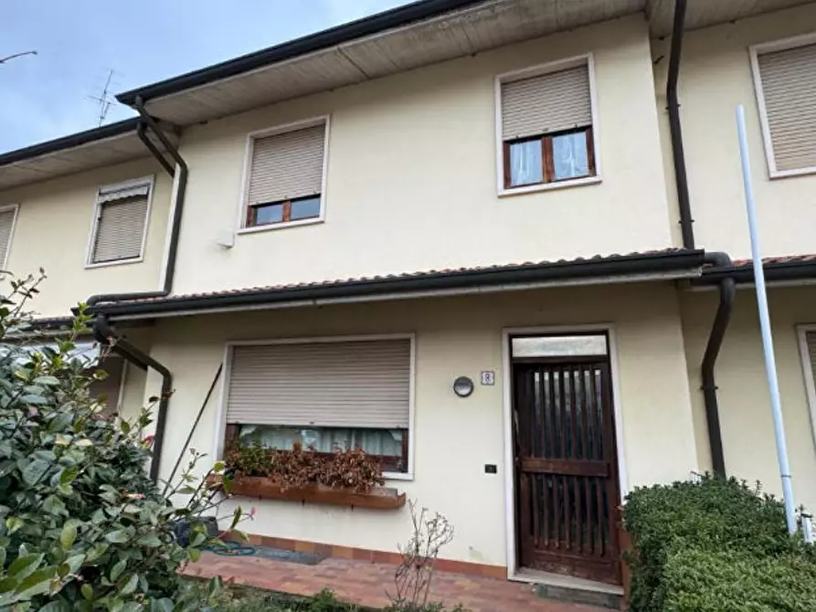 Immagine 6 di Porzione di casa in vendita  in Via G. Verdi  a Castelgomberto
