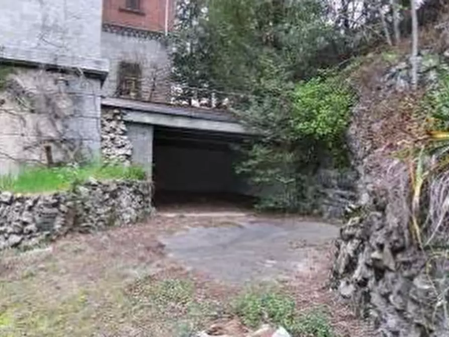 Immagine 23 di Villa in vendita  in Via Dell Trinità a Gavirate