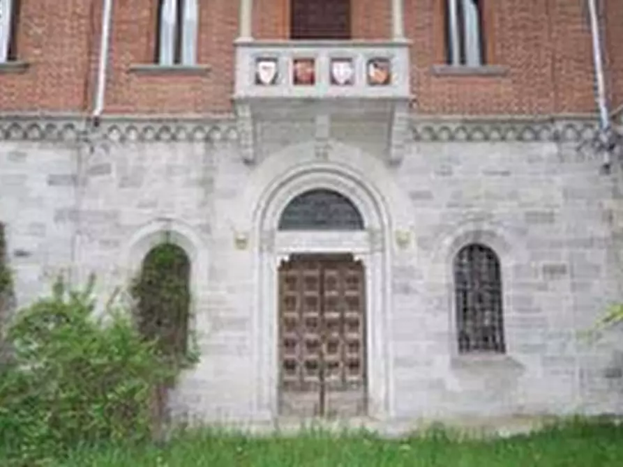 Immagine 25 di Villa in vendita  in Via Dell Trinità a Gavirate