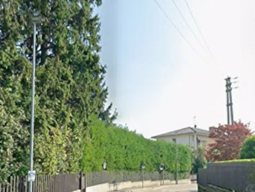 Immagine 9 di Capannone industriale in vendita  in Via Volta a Cucciago