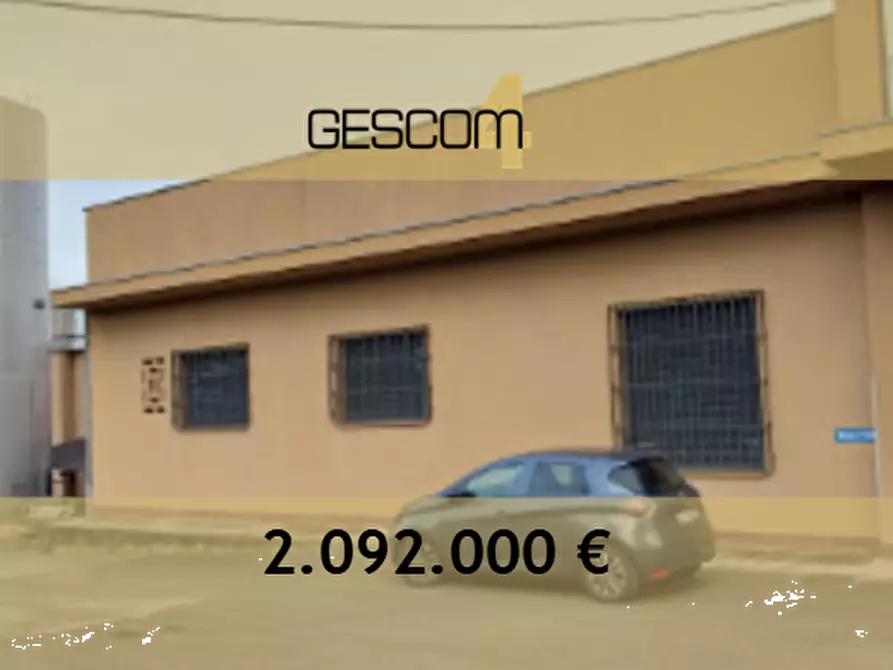 Immagine 1 di Capannone industriale in vendita  in Via Volta a Cucciago