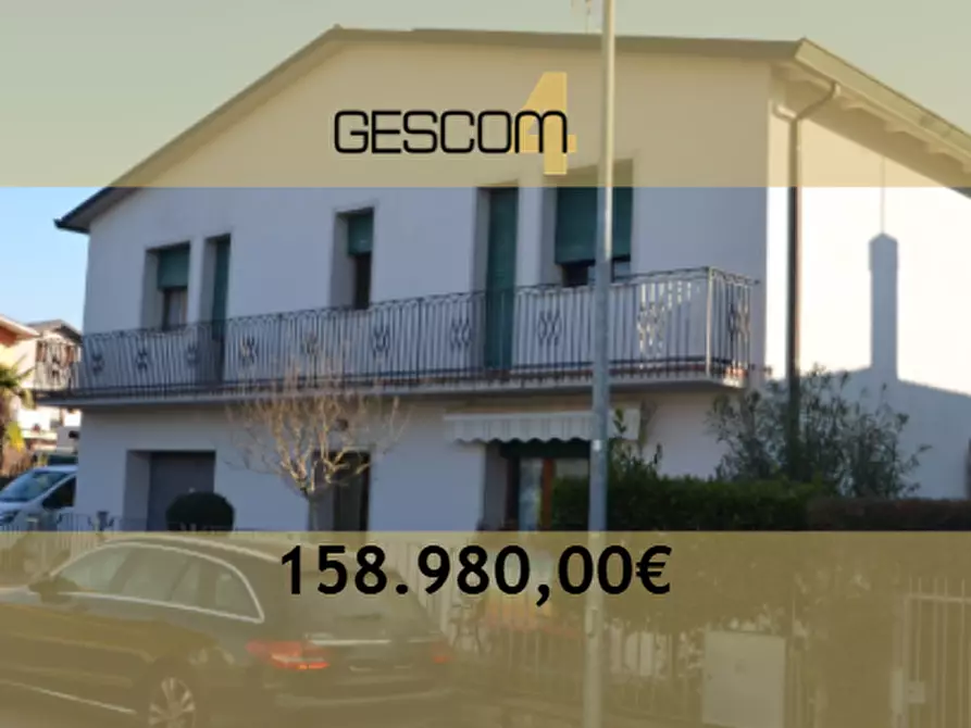 Immagine 1 di Appartamento in vendita  in Via Calabria a Rubano