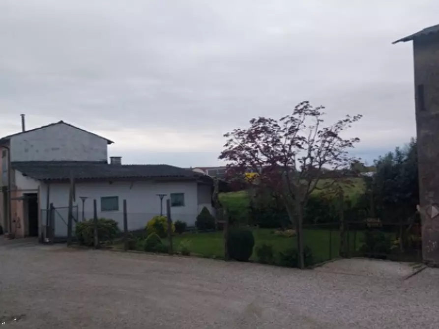 Immagine 3 di Appartamento in vendita  in Via Casette a Terrazzo