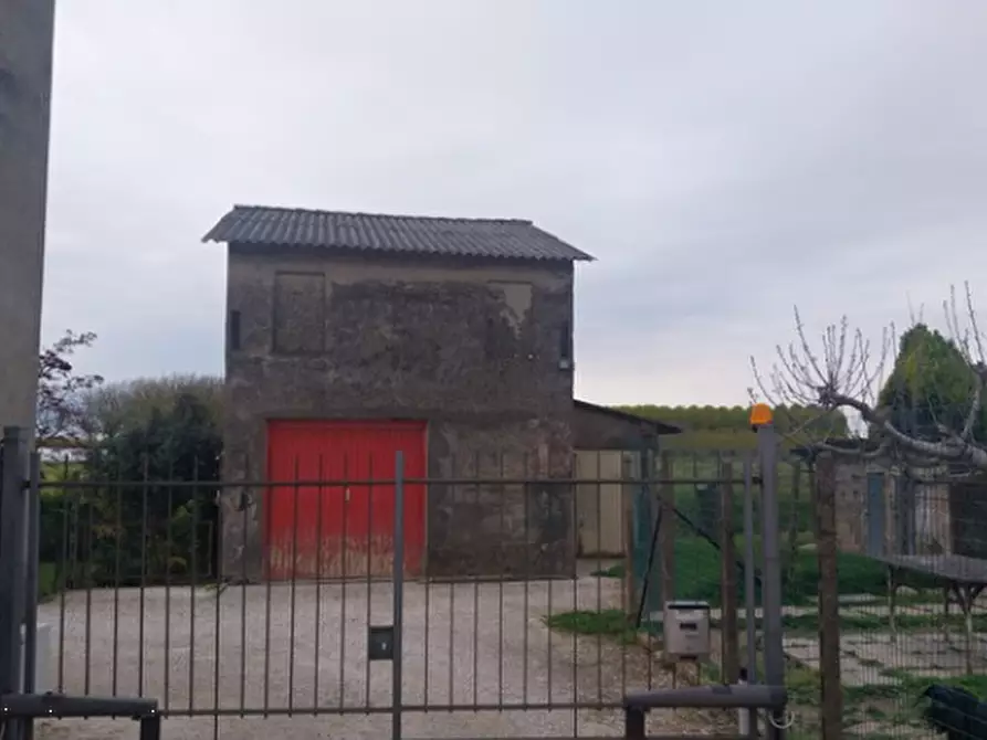 Immagine 4 di Appartamento in vendita  in Via Casette a Terrazzo