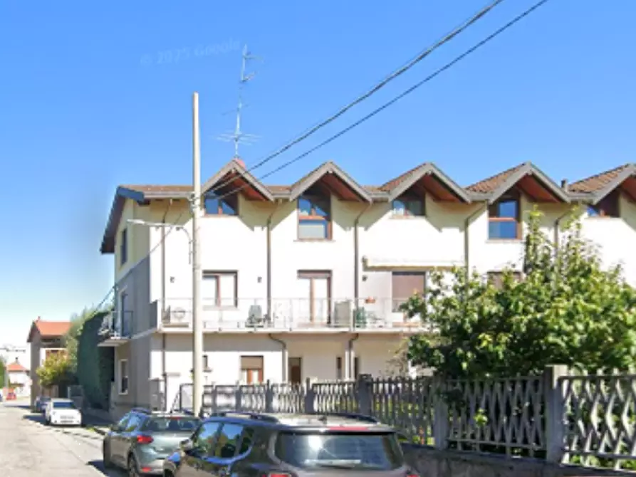 Immagine 4 di Appartamento in vendita  in Via Baraggioli a Busto Arsizio