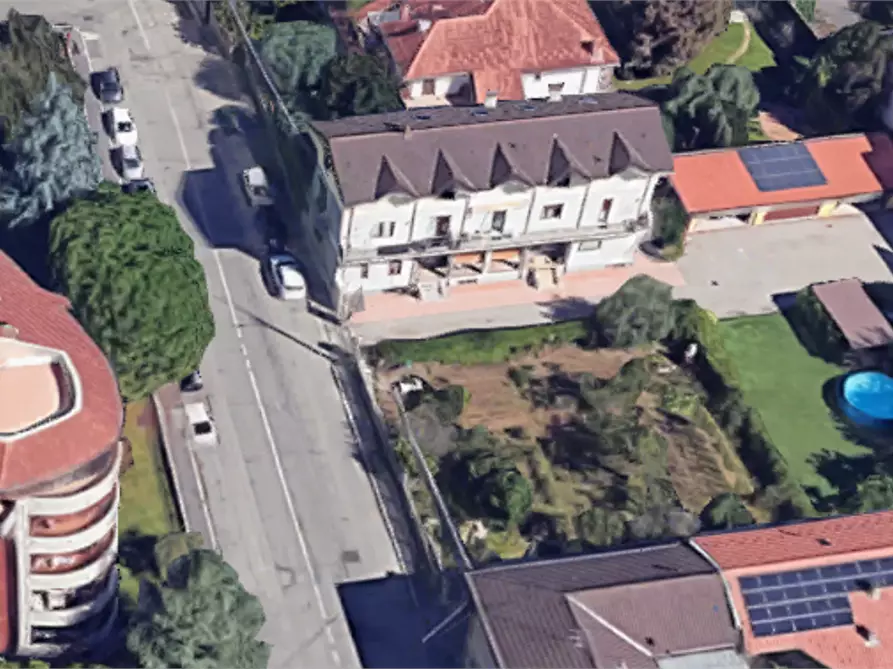 Immagine 17 di Appartamento in vendita  in Via Baraggioli a Busto Arsizio