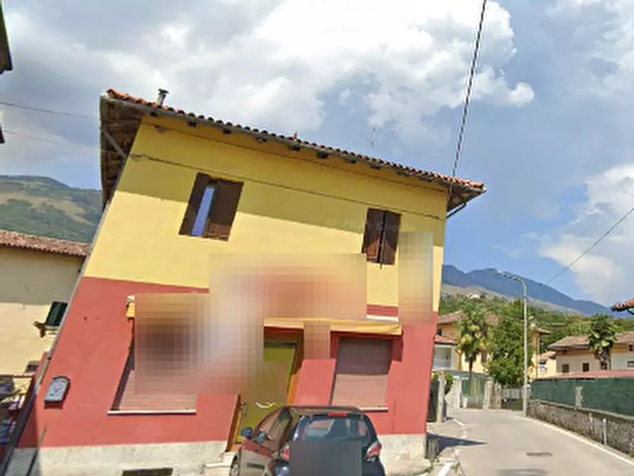 Immagine 4 di Appartamento in vendita  in Via delle Cave a Aviano
