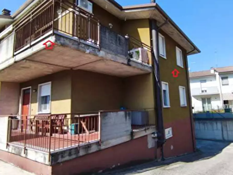 Immagine 11 di Porzione di casa in vendita  in Via Antonio Labriola a Villafranca Di Verona