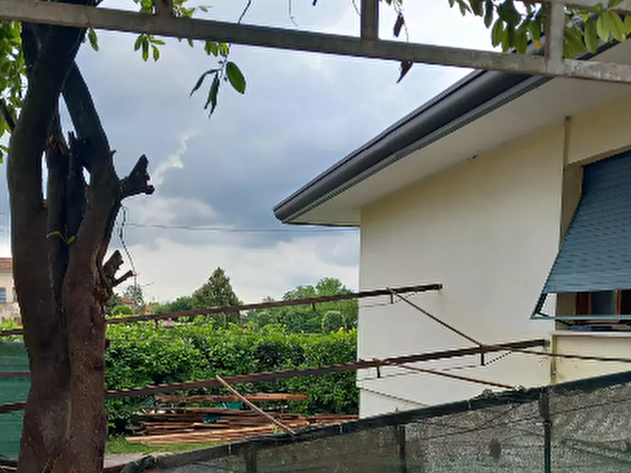 Immagine 16 di Porzione di casa in vendita  in Via Antonio Labriola a Villafranca Di Verona
