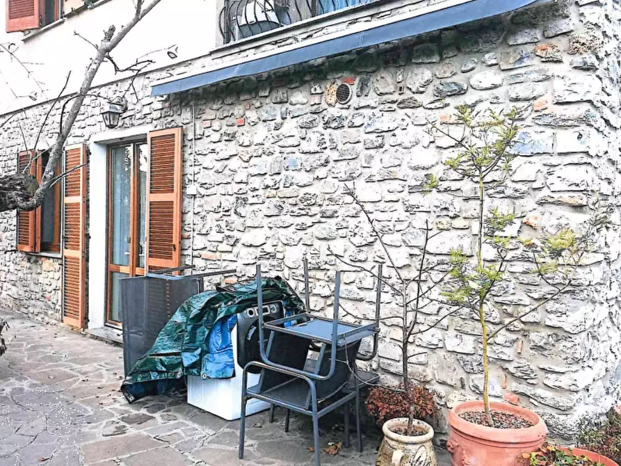 Immagine 5 di Appartamento in vendita  in Via Vanetti a Porlezza