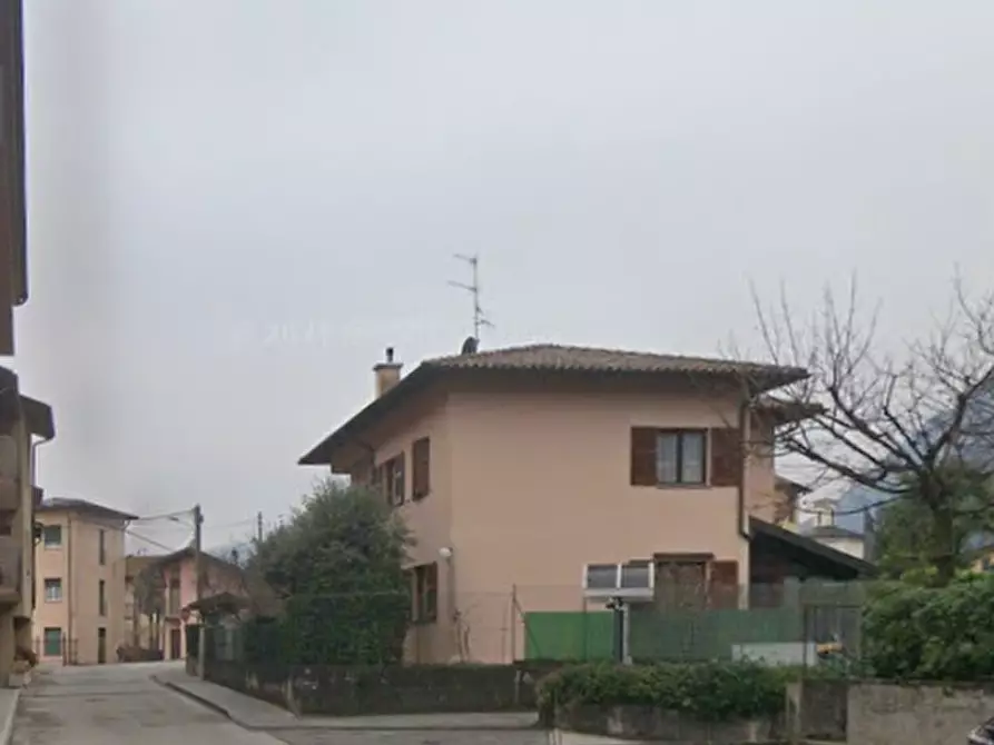 Immagine 11 di Appartamento in vendita  in Via Vanetti a Porlezza