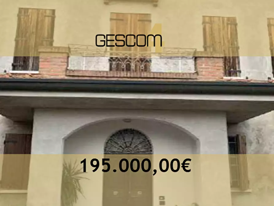 Immagine 1 di Casa indipendente in vendita  in Via Capitello a Castagnaro