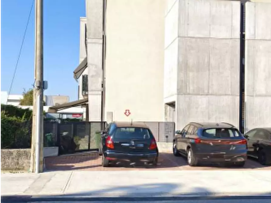 Immagine 7 di Appartamento in vendita  in Via IV Novembre a Nogarole Rocca