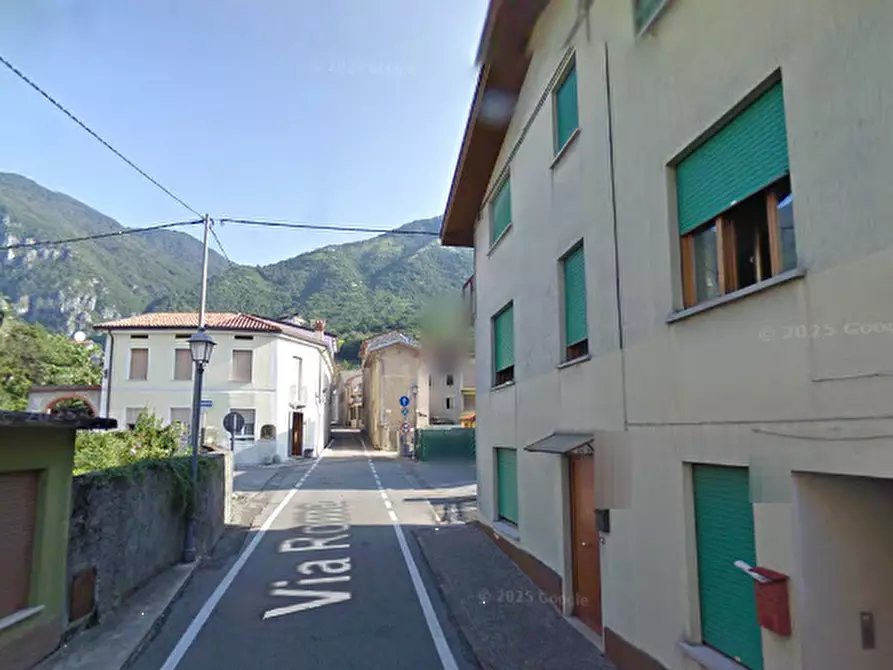Immagine 7 di Porzione di casa in vendita  in Via Roma a Cogollo Del Cengio