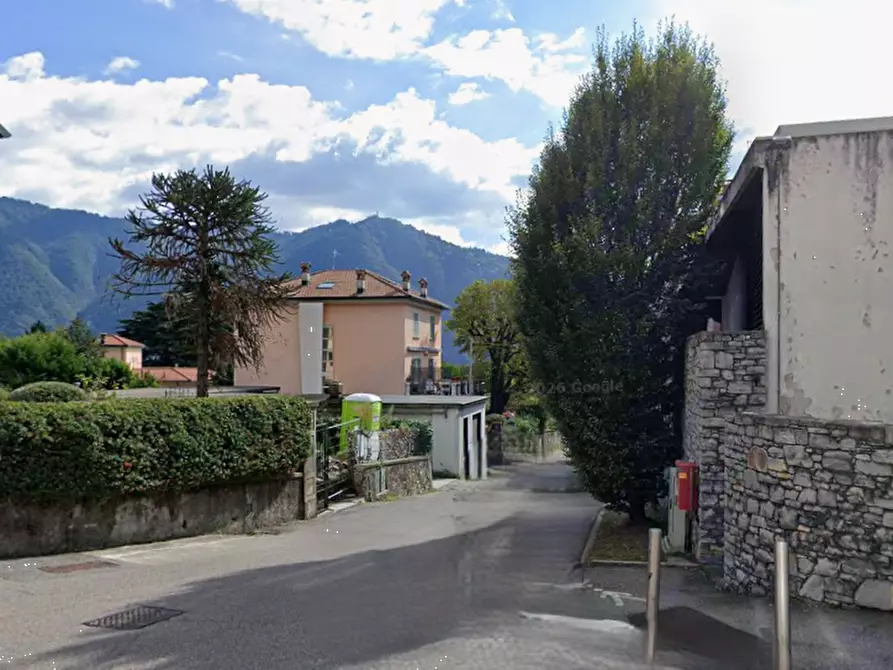 Immagine 11 di Casa indipendente in vendita  in Via Vittorio Emanuele II a Cernobbio