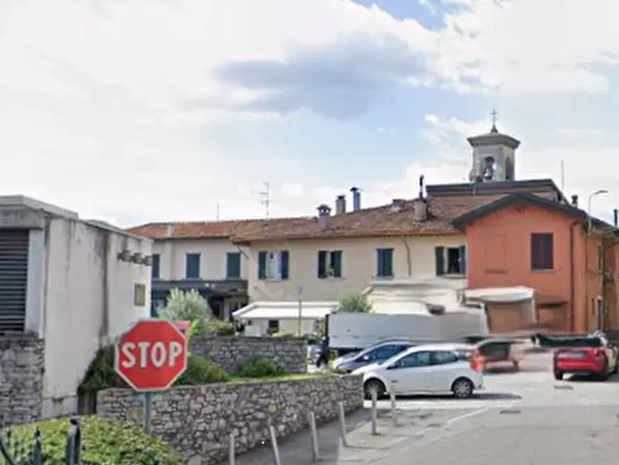 Immagine 8 di Negozio in vendita  in Via Vittorio Emanuele II a Cernobbio