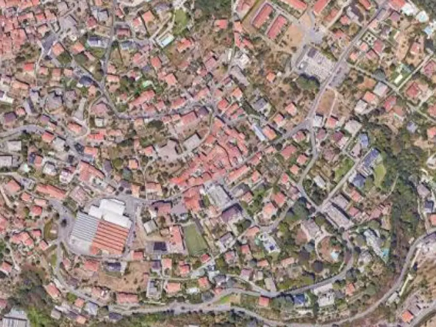 Immagine 12 di Negozio in vendita  in Via Vittorio Emanuele II a Cernobbio