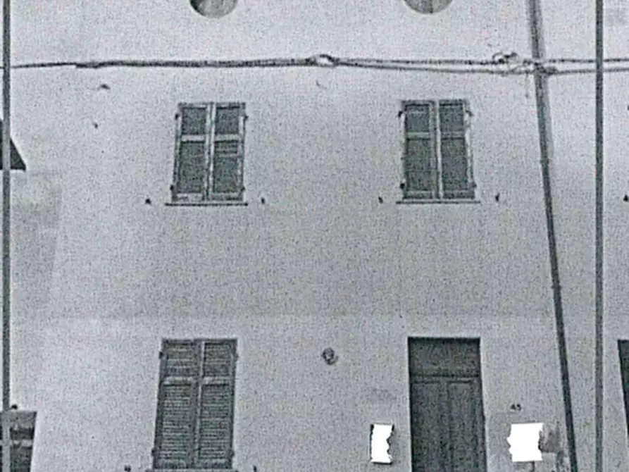Immagine 1 di Casa indipendente in vendita  in viale Libertà a Casatisma