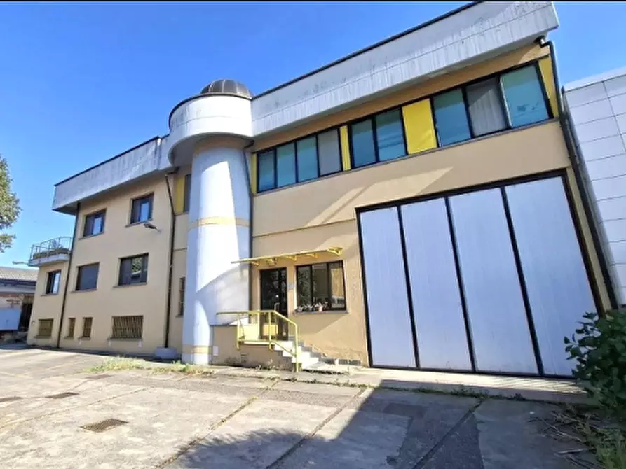 Immagine 1 di Capannone industriale in vendita  in Via Madonnina a Vidigulfo