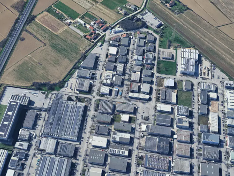 Immagine 10 di Magazzino in vendita  in viale Europa a Ponte San Nicolò