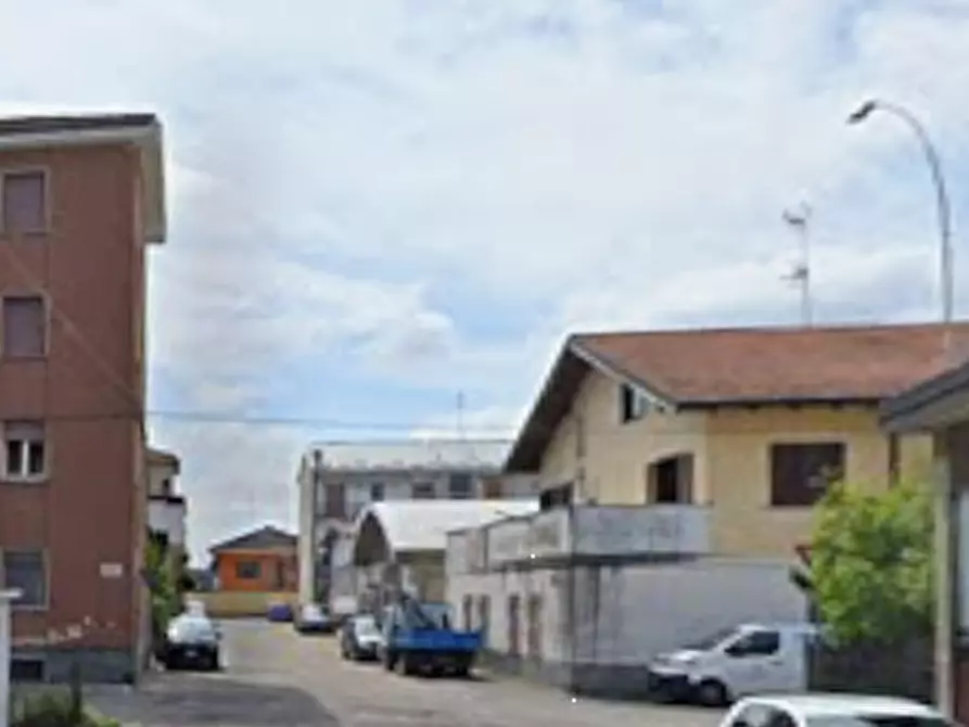 Immagine 6 di Appartamento in vendita  in Via Ceresio a Vigevano